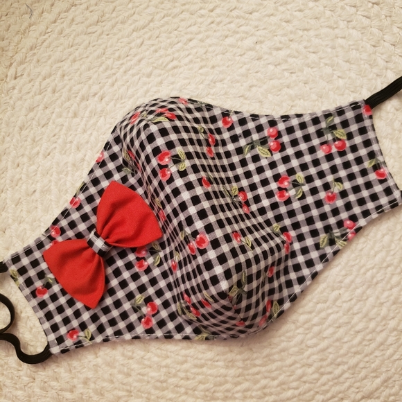 FACE MASK - Picture 2 of 2